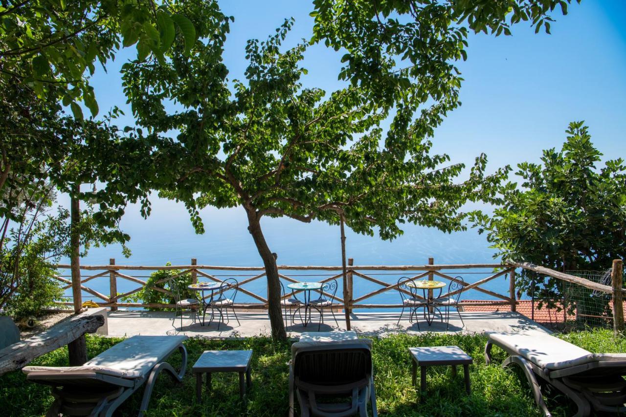 La Borragine Rooms Positano Bagian luar foto