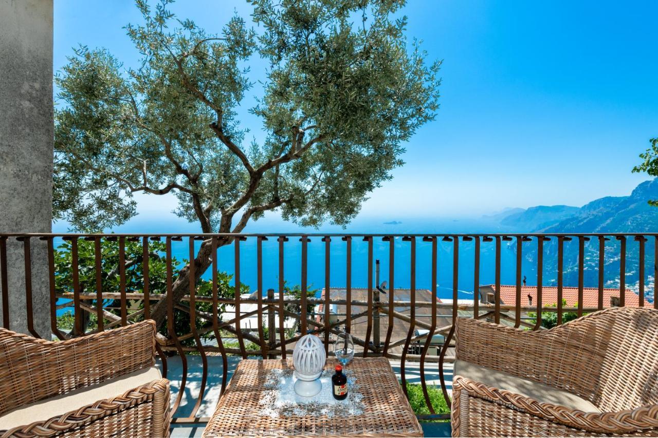 La Borragine Rooms Positano Bagian luar foto