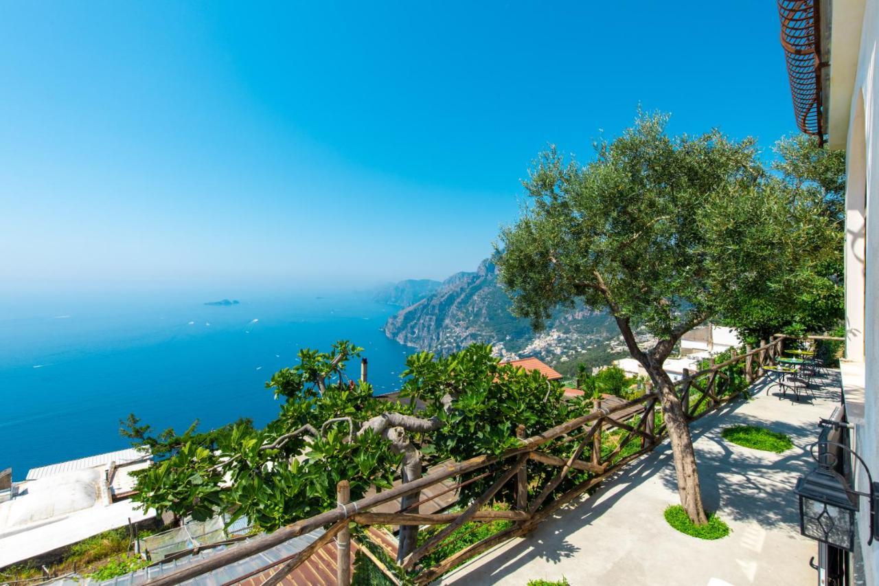 La Borragine Rooms Positano Bagian luar foto